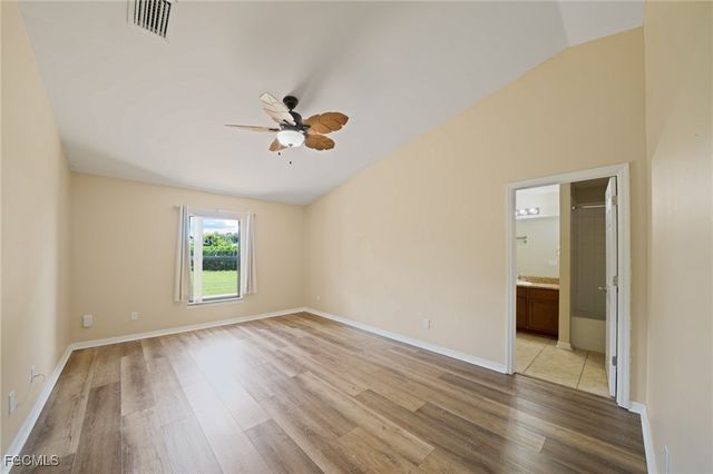 1005 SW 6th PL, Cape Coral, FL 33991