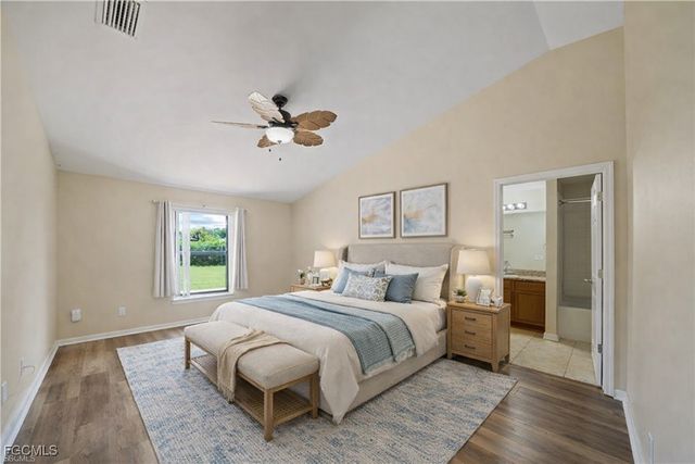 1005 SW 6th PL, Cape Coral, FL 33991