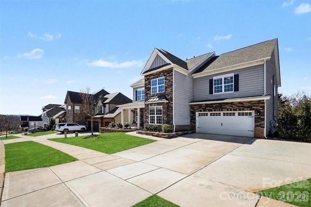 2214 Brandybuck Court, Fort Mill, SC 29715