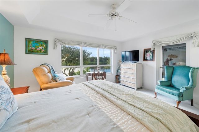 8795 W Orchid Island Circle 306, Vero Beach, FL 32963