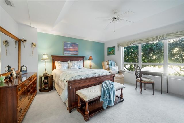 8795 W Orchid Island Circle 306, Vero Beach, FL 32963