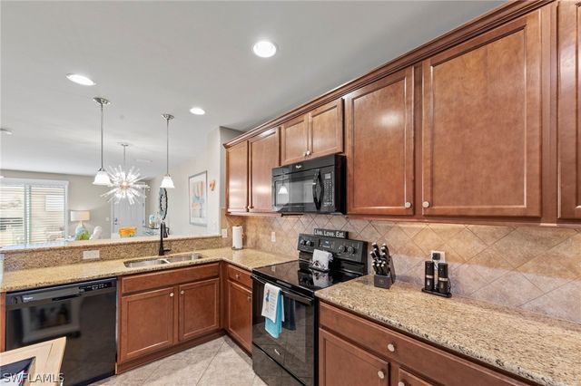 15263 Laughing Gull LN, Bonita Springs, FL 34135