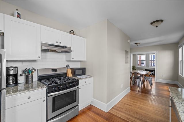 8 Spring Street A, Newport, RI 02840