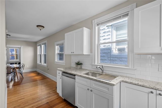 8 Spring Street A, Newport, RI 02840