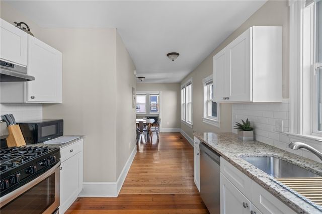 8 Spring Street A, Newport, RI 02840