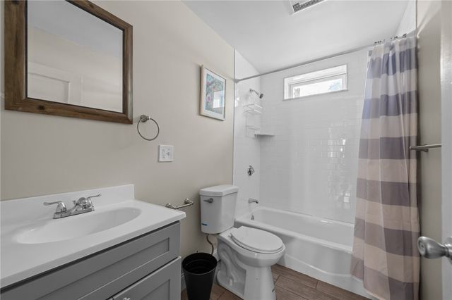 8 Spring Street A, Newport, RI 02840