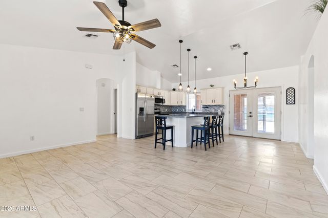 9343 W PINEVETA Drive, Arizona City, AZ 85123