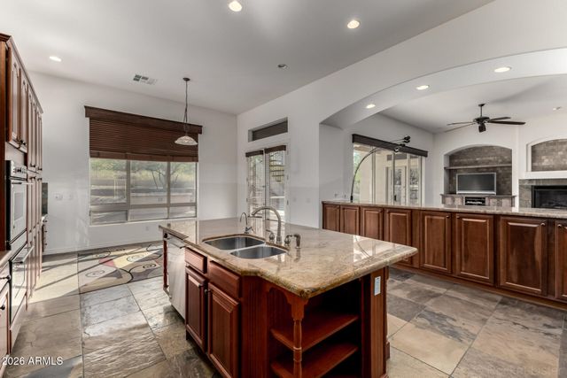 10312 S 16TH Drive, Phoenix, AZ 85041