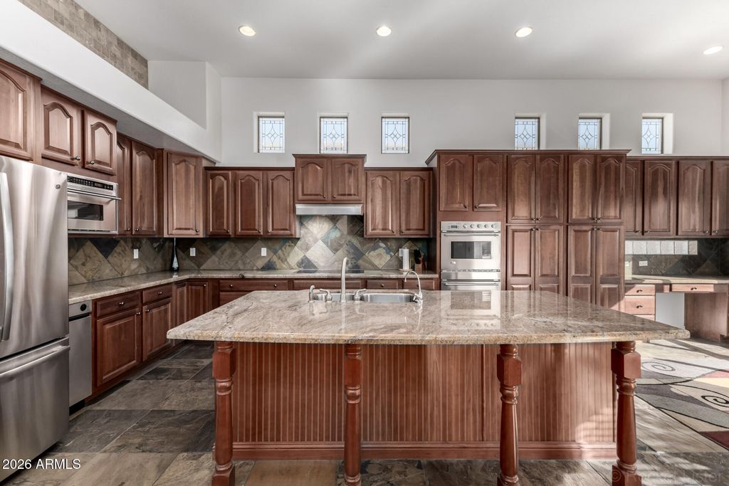 10312 S 16TH Drive, Phoenix, AZ 85041 — photo 3
