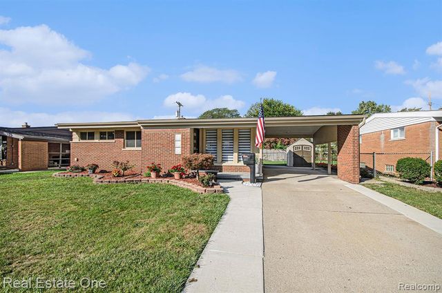 9720 Seavitt Drive, Allen Park, MI 48101