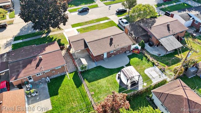 9720 Seavitt Drive, Allen Park, MI 48101