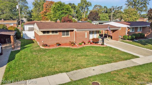 9720 Seavitt Drive, Allen Park, MI 48101