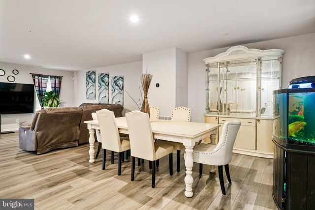 2 RIDGELY FOREST DR, Elkton, MD 21921