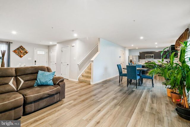 2 RIDGELY FOREST DR, Elkton, MD 21921