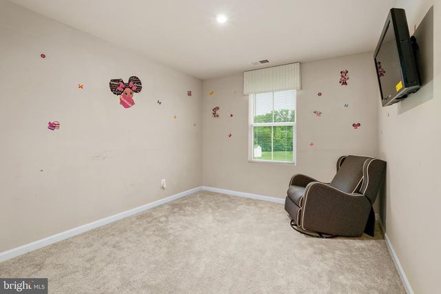 2 RIDGELY FOREST DR, Elkton, MD 21921