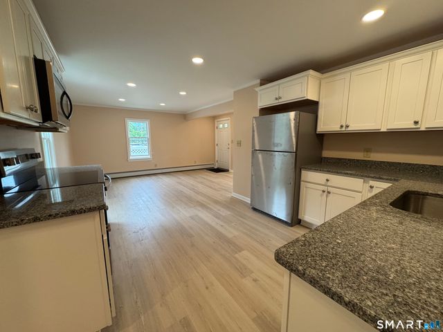 44 North Main Street, Beacon Falls, CT 06403