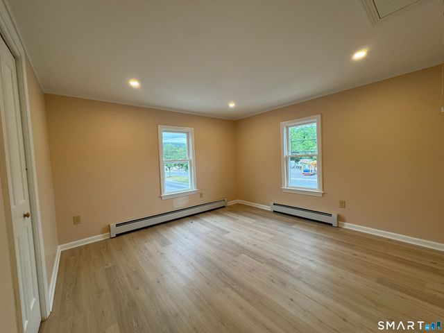 44 North Main Street, Beacon Falls, CT 06403