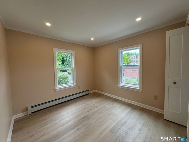 44 North Main Street, Beacon Falls, CT 06403
