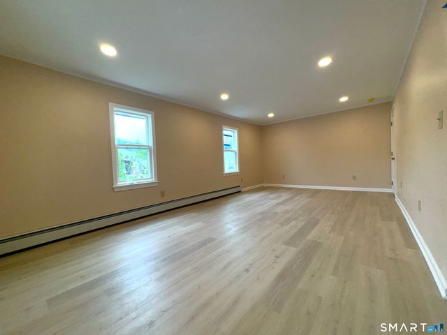 44 North Main Street, Beacon Falls, CT 06403