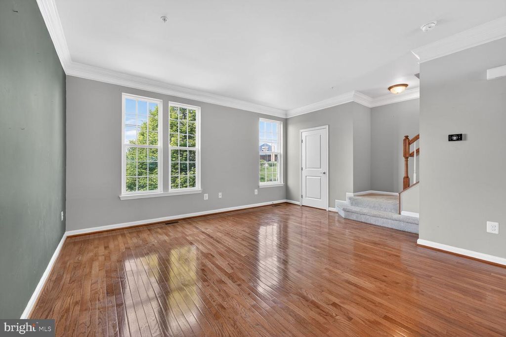 Image 14 of property listing at 7827 WORMANS MILL RD, Frederick, MD 21701