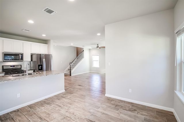 1301 Low Branch LN 1, Leander, TX 78641