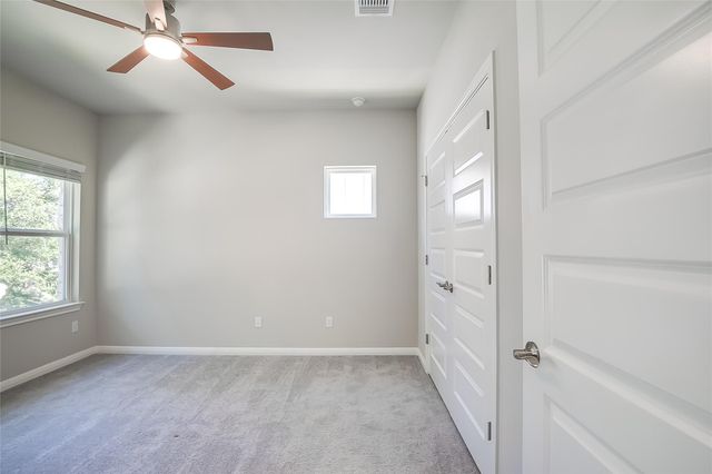 1301 Low Branch LN 1, Leander, TX 78641