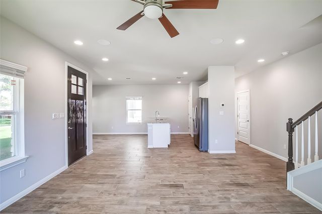 1301 Low Branch LN 1, Leander, TX 78641