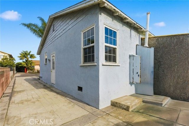 5514 Smiley, Los Angeles, CA 90016
