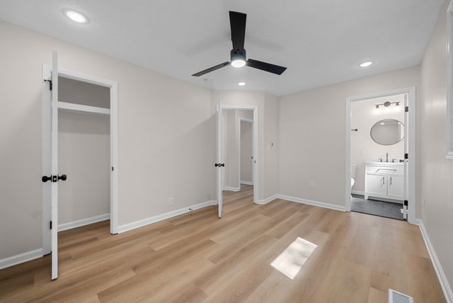 112 King Cole Dr, Clarksville, TN 37042