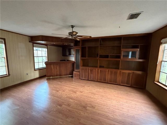 7650 Evergreen Circle, Mobile, AL 36695
