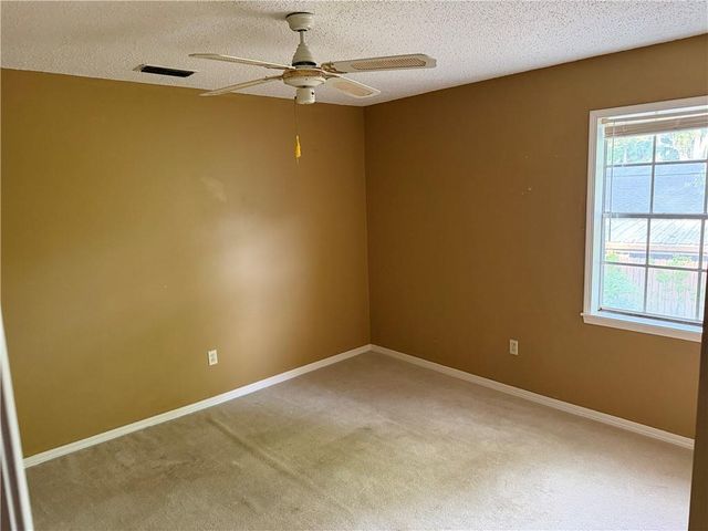 7650 Evergreen Circle, Mobile, AL 36695