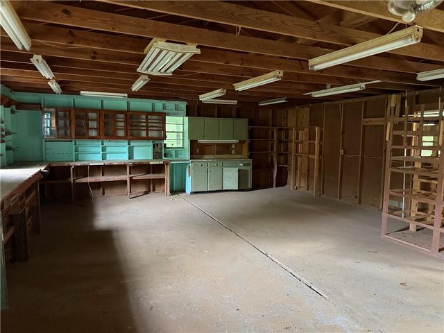 7650 Evergreen Circle, Mobile, AL 36695
