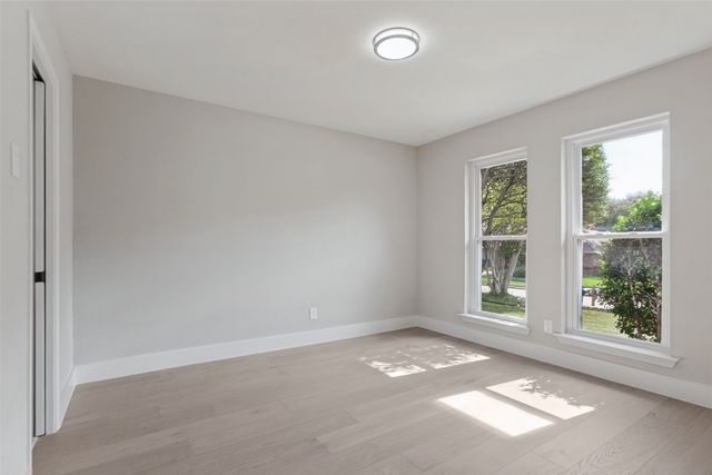 1909 Chestnut Hill Lane, Richardson, TX 75082