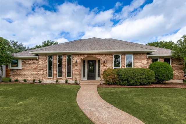 1909 Chestnut Hill Lane, Richardson, TX 75082