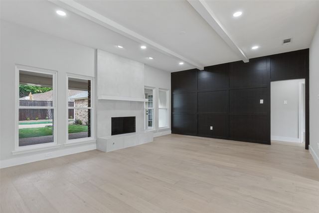 1909 Chestnut Hill Lane, Richardson, TX 75082