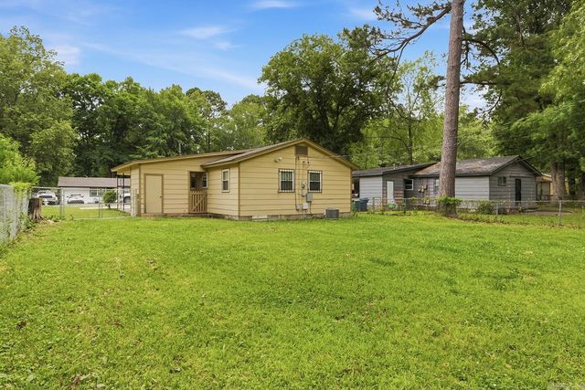 7905 Woodhaven Drive, Little Rock, AR 72209