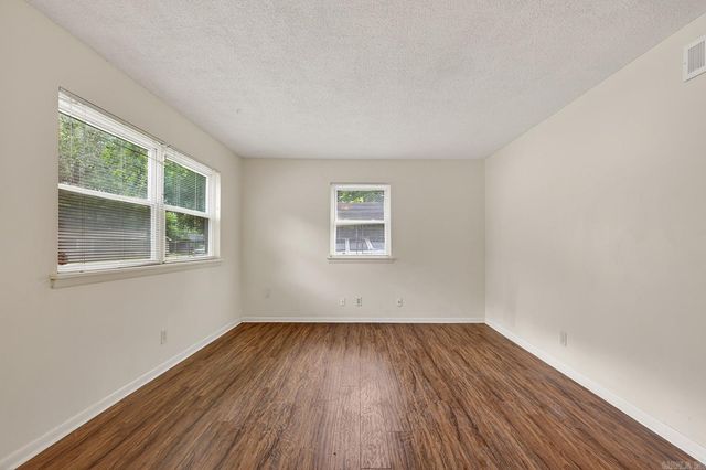 7905 Woodhaven Drive, Little Rock, AR 72209