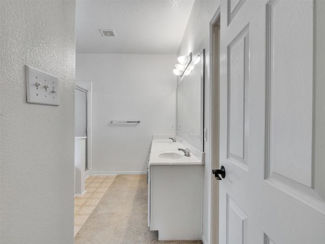 9915 Valance Way, Conroe, TX 77385