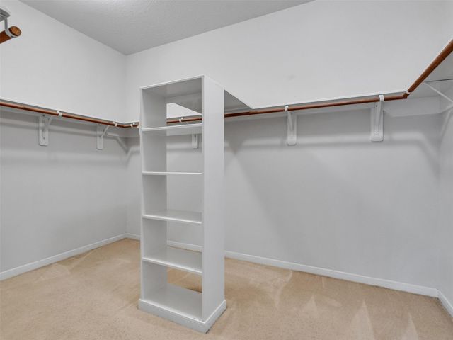 9915 Valance Way, Conroe, TX 77385