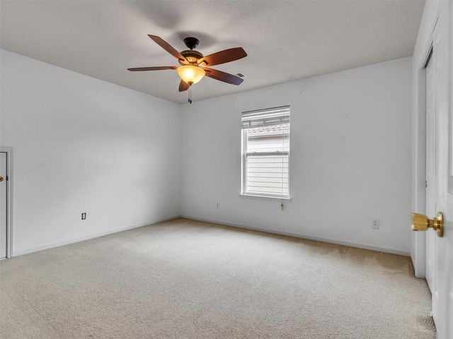 9915 Valance Way, Conroe, TX 77385