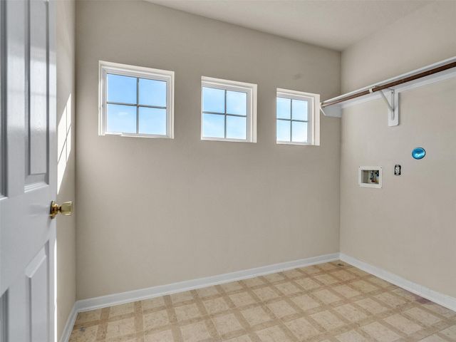 9915 Valance Way, Conroe, TX 77385