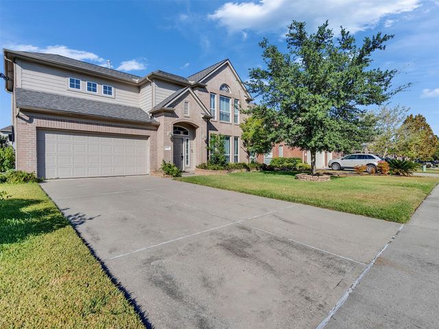 9915 Valance Way, Conroe, TX 77385