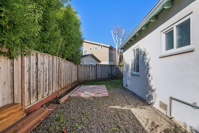 227 Kingsbury Drive, Aptos, CA 95003