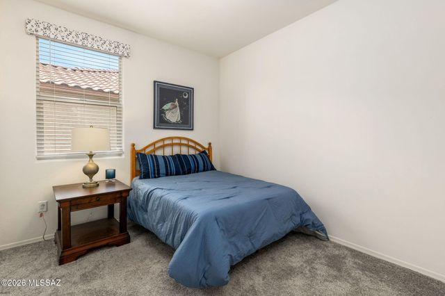 8686 N Calle La Canoa, Tucson, AZ 85742