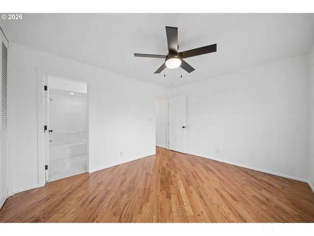 1006 COWLITZ Way, Kelso, WA 98626