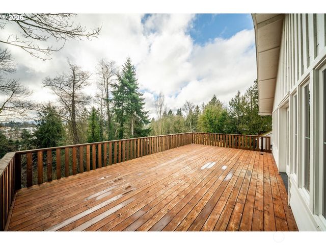 1006 COWLITZ Way, Kelso, WA 98626