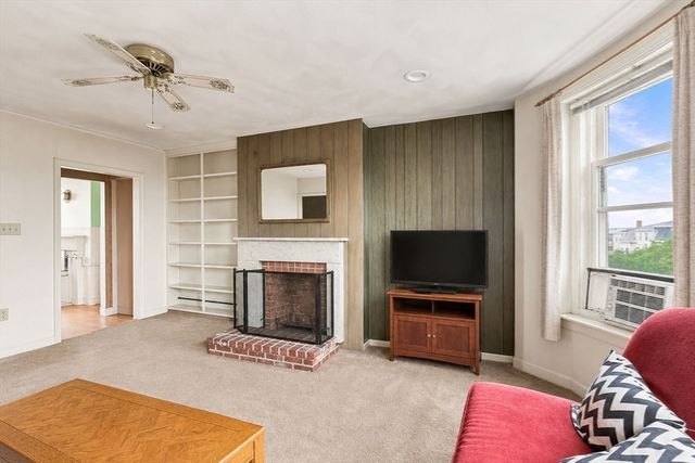 191 Webster, Boston, MA 02128