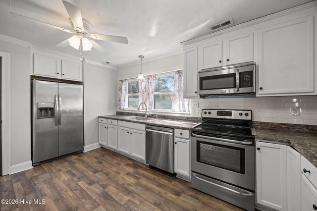 120 Princeton Drive, Jacksonville, NC 28546