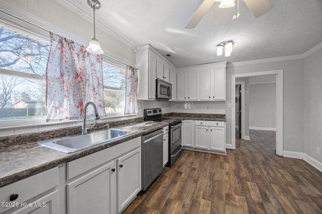 120 Princeton Drive, Jacksonville, NC 28546