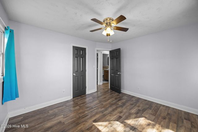 120 Princeton Drive, Jacksonville, NC 28546